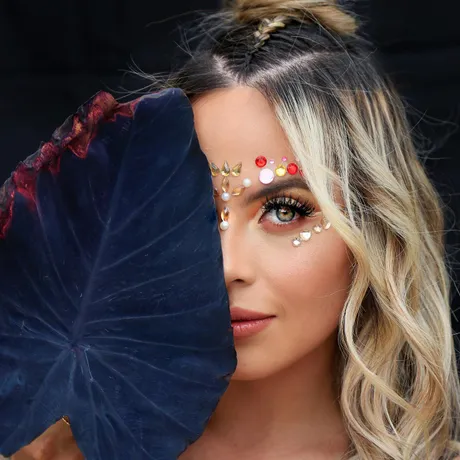 Nataly Fierro featured in Diario La Voz